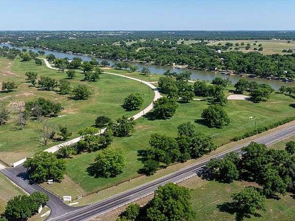 3rd image of 2004 River Ranch Cir