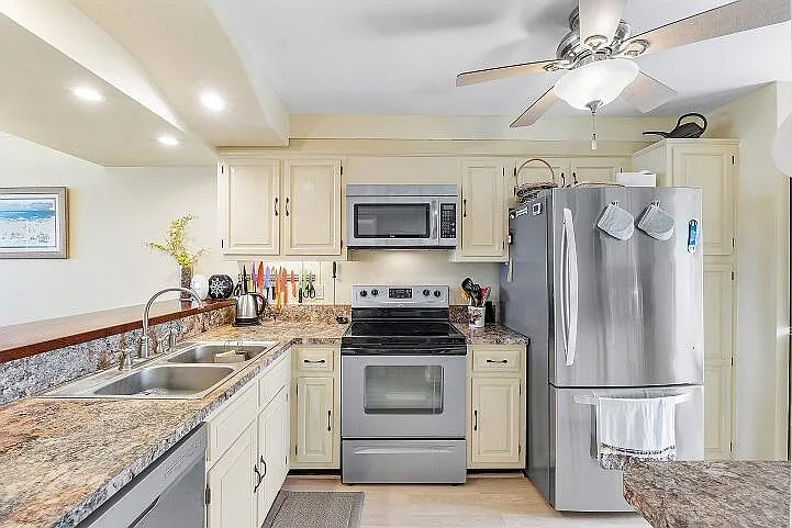 2687 N Ocean Blvd #503 — Photo 8