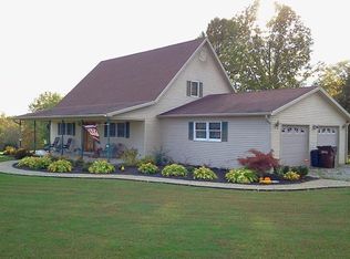 7871 Grelle Rd, Dillsboro, IN 47018