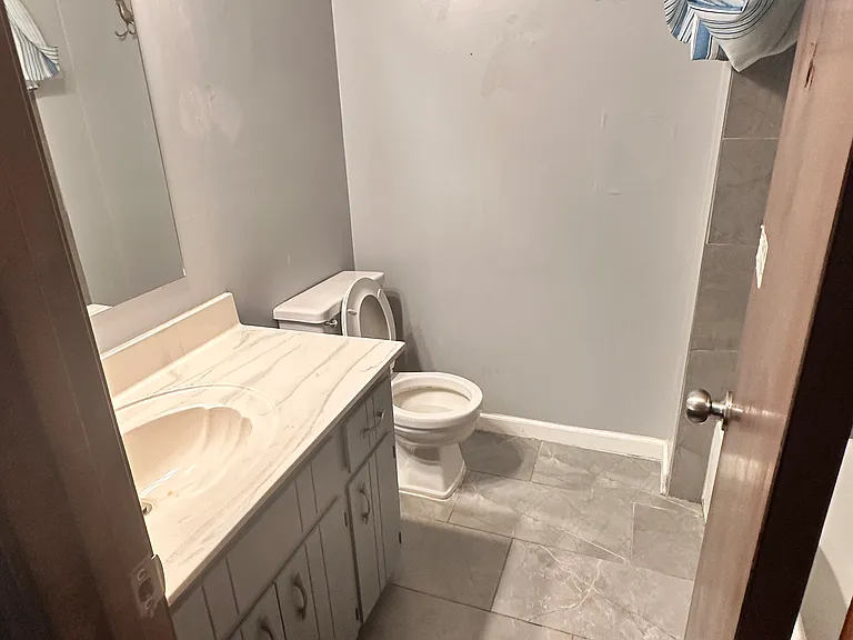 3335 Hillside Dr — Photo 19