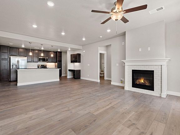 5th image of 4210 Vulcan Creek Dr #206