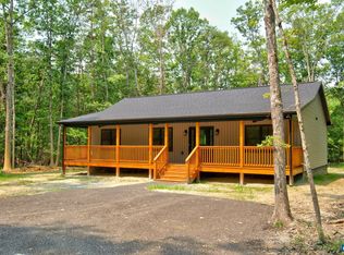 125 Forest Chapel Ln, Crimora, VA 24431