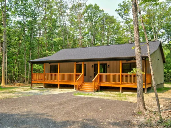125 Forest Chapel Ln, Crimora, VA 24431