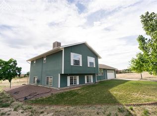 1171 S Calle Del Santo Dr, Pueblo West, CO 81007