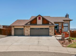 2365 Falcon Ct, Laramie, WY 82072