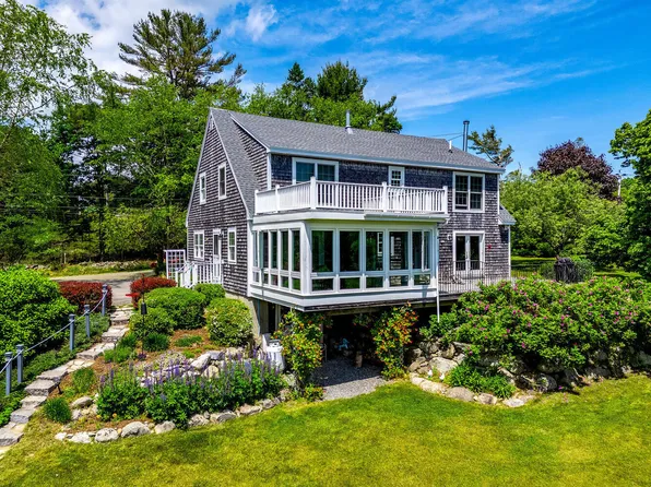 18 Lupine Lane, Blue Hill, ME 04011