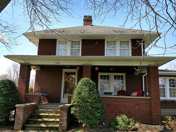 Covered Front Porch