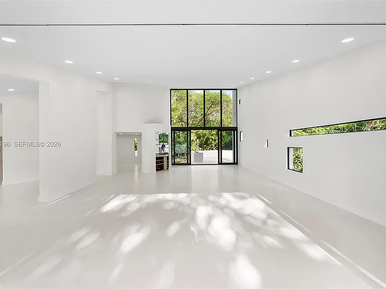 7540 Los Pinos Blvd — Photo 15