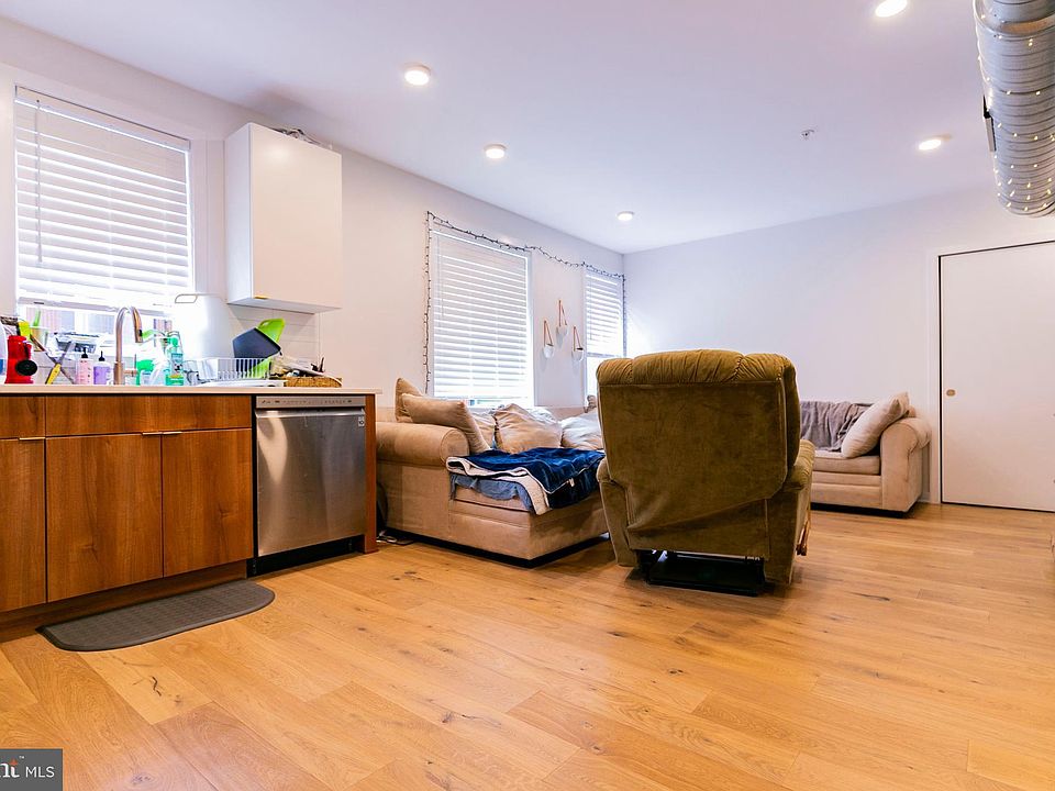 1st image of 1416-22 Frankford Ave #201