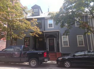 125 F St, South Boston, MA 02127