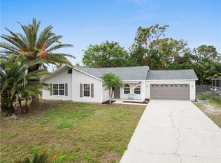 17220 Plantation Dr, Fort Myers, FL 33967
