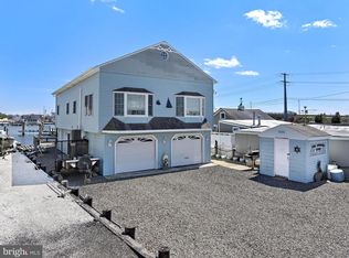 21 N Bay Ave, Manahawkin, NJ