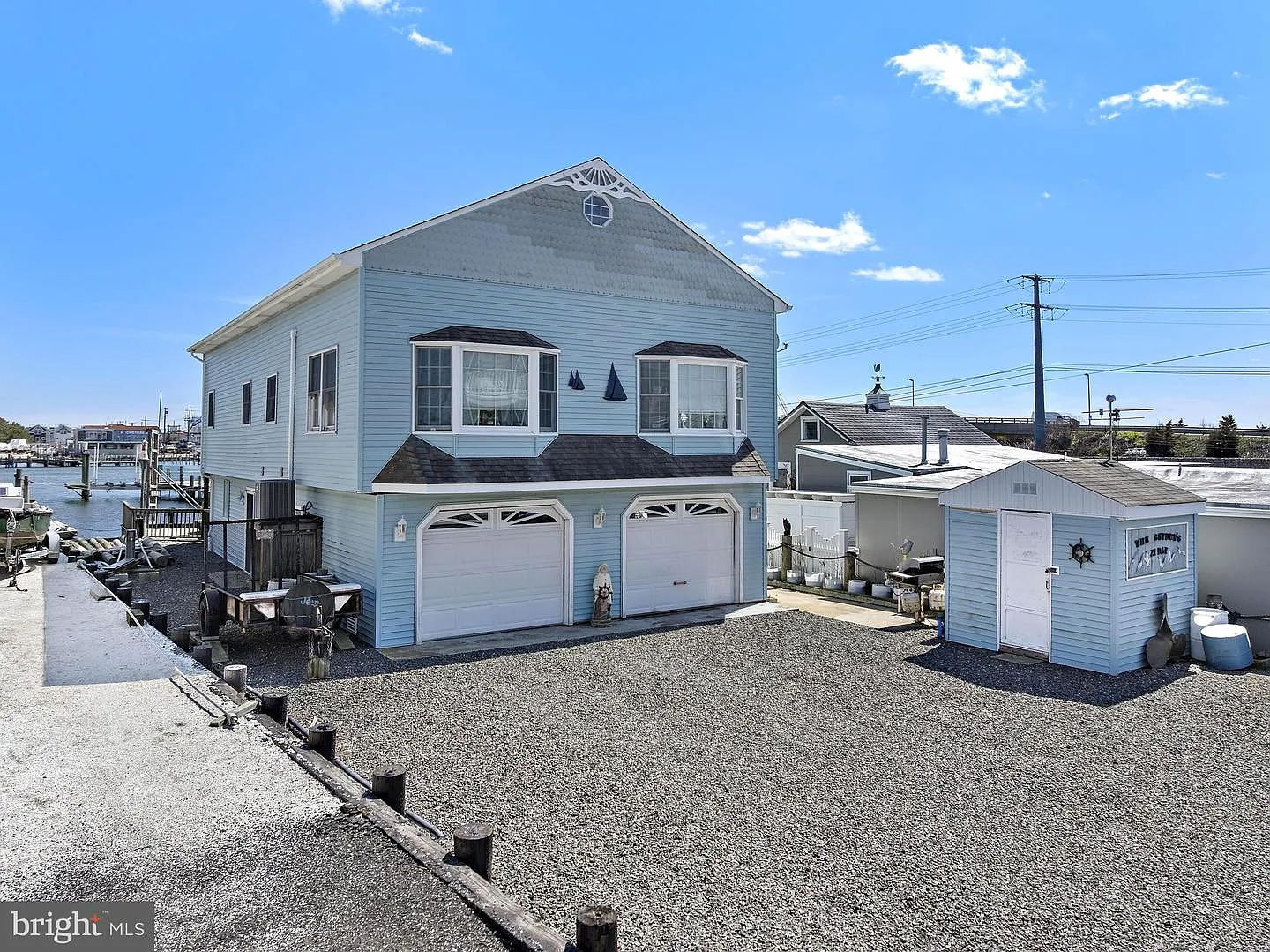 21 N Bay Ave photo 1