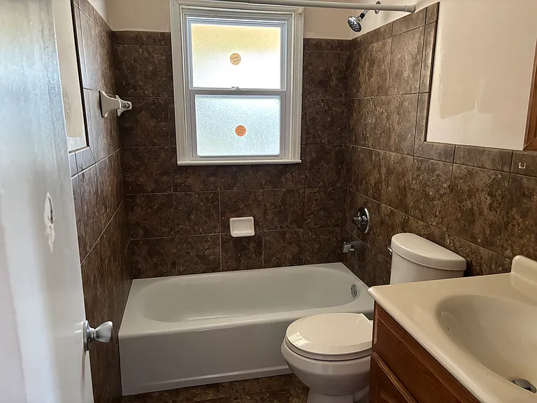 1801 Cotton Ct — Photo 13