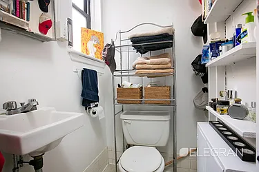 Rented by (Legacy) Elegran