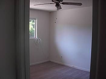 5th image of 920 Meadowview Dr