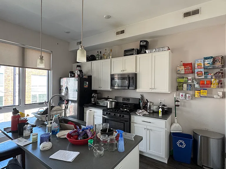 1309 S 20th St #4 — Photo 11