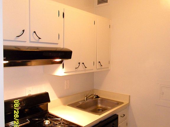 5th image of 2755 Ordway St NW APT 403