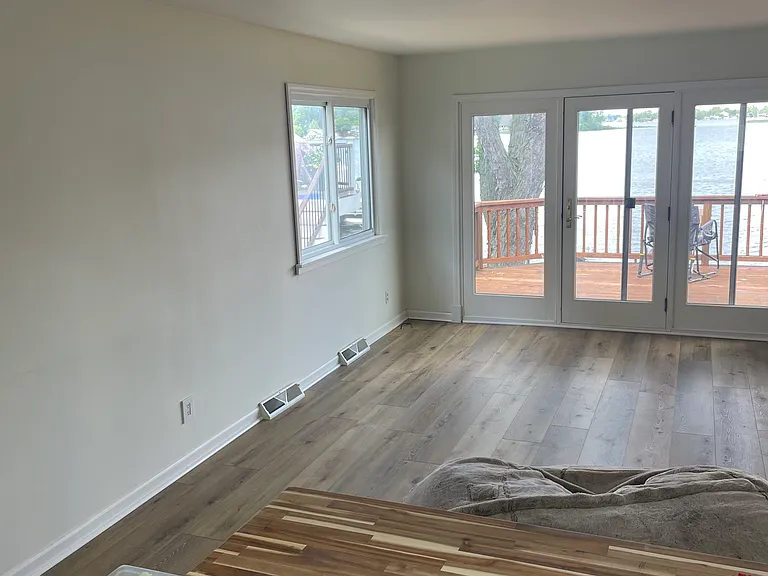2414 Cranewood Dr — Photo 4