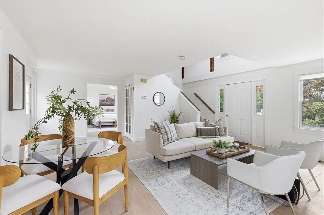 1 bed, 1.0 bath, 1135 sqft, $2,400 — Photo 1