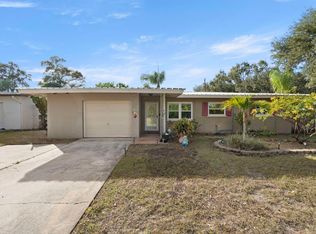 78 Lexington Dr, Dunedin, FL 34698