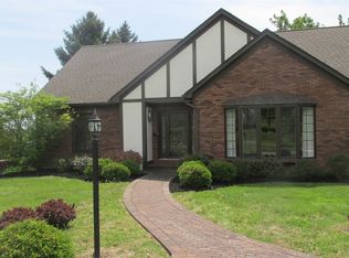 609 N Walnut St, Springfield, KY 40069