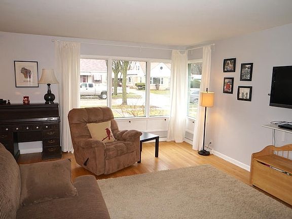 4th image of 4118 N 83rd St