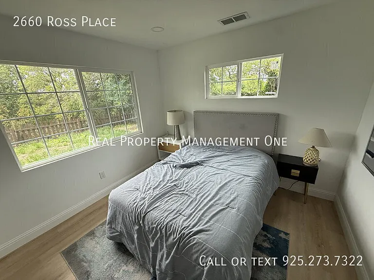 2660 Ross Pl — Photo 15