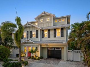 704 Gladiolus St, Anna Maria, FL 34216