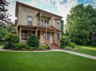 516 S Page St, Stoughton, WI 53589