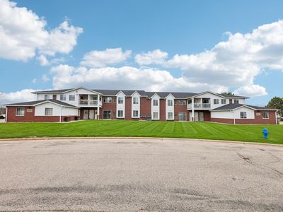 8060 Lexington PLACE #1, Pleasant Prairie, WI, 53158
