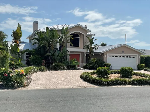 311 S Isle Dr, Saint Pete Beach, FL 33706
