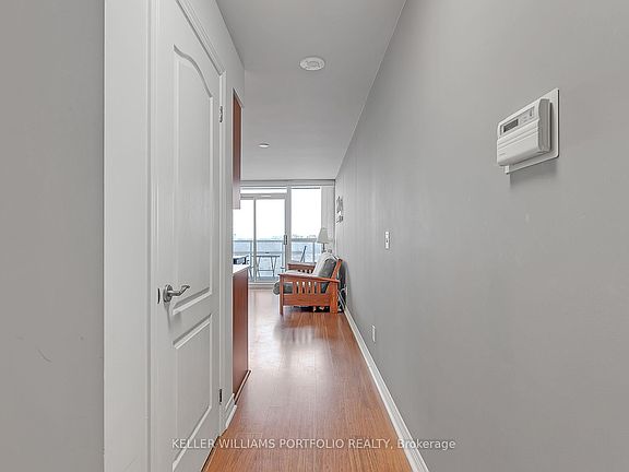2nd image of 15 N Park Rd #1417