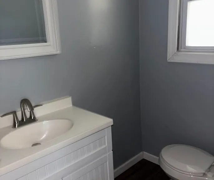 135-137 W River St #135 — Photo 10