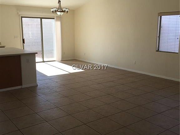 4th image of 5913 Hills Echo St