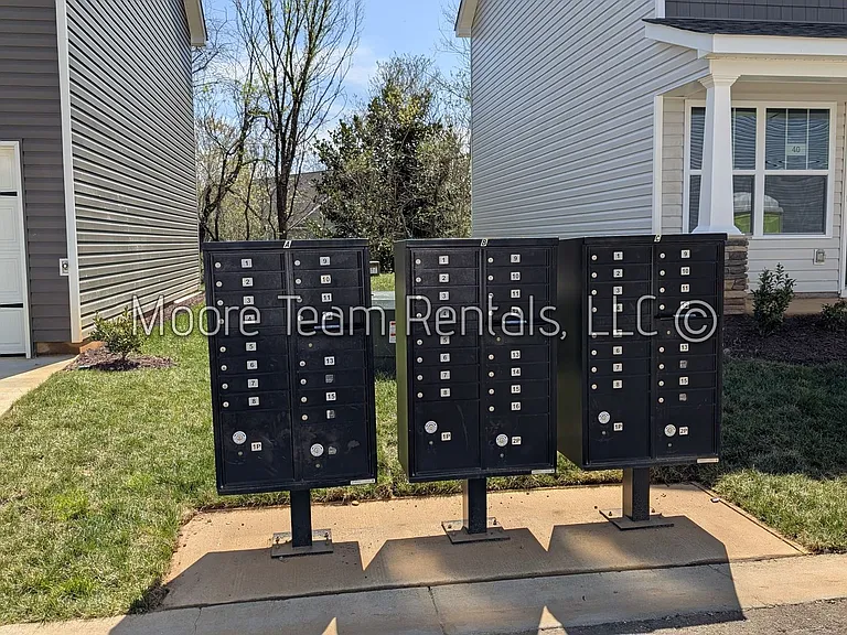 34 Virginia Commons Dr — Photo 27