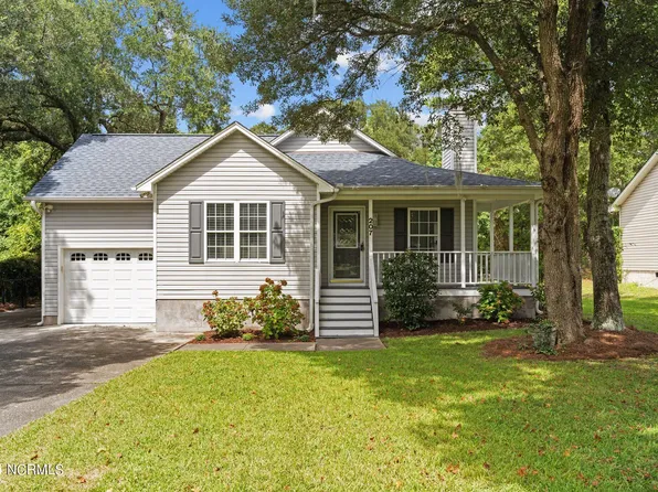207 Friendly Lane, Wilmington, NC 28409
