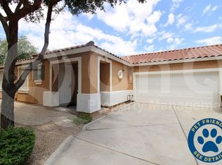 870 E Devon Rd, Gilbert, AZ 85296