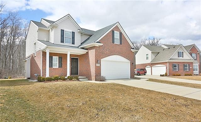 1st image of 435 Brookfield Dr #94