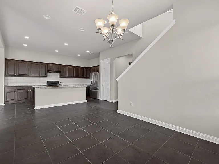 1501 Lawrence St — Photo 6