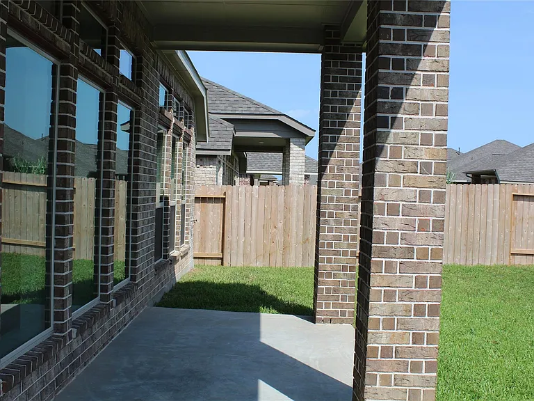 1335 Paradise Creek Ln — Photo 22