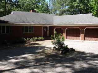 761 Turnbury Ct, Sanford, NC 27332