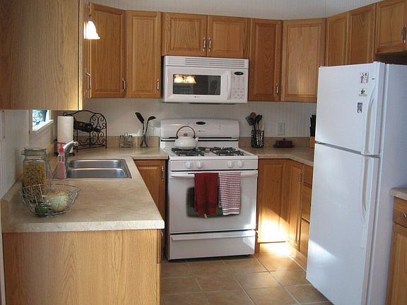 5th image of 4153 Bridlewood Dr