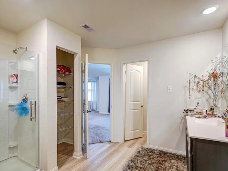 7943 Vacek Meadows Loop — Photo 25