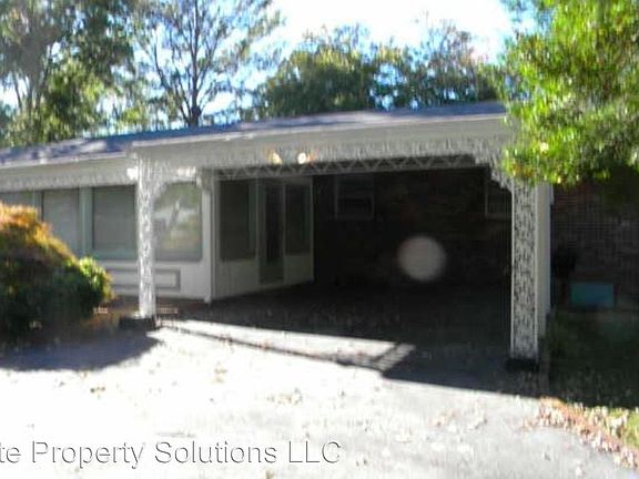 3rd image of 142B Ewingville Dr