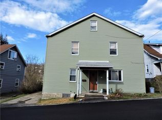 27 Mullooly St, Pittsburgh, PA 15227