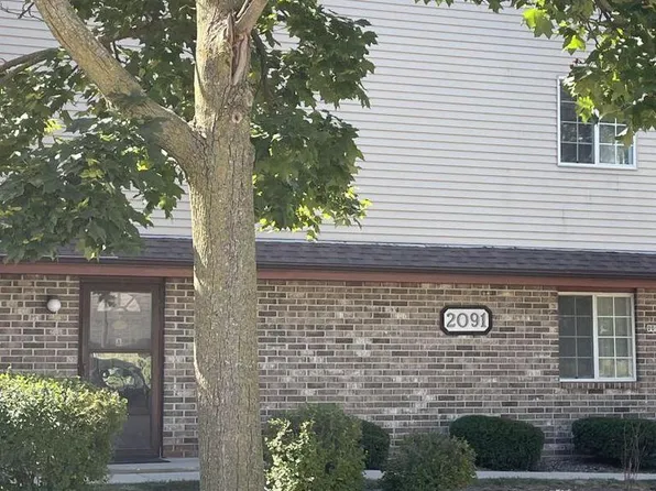 2091 South 102nd STREET #F, West Allis, WI 53227