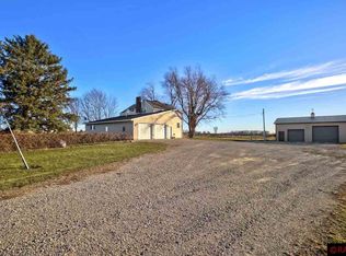 39819 200th St, Green Isle, MN 55338