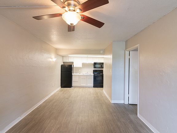 2nd image of 2765 W Tharpe St #206
