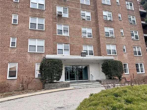 1111 Midland Avenue #4D, Bronxville, NY 10708